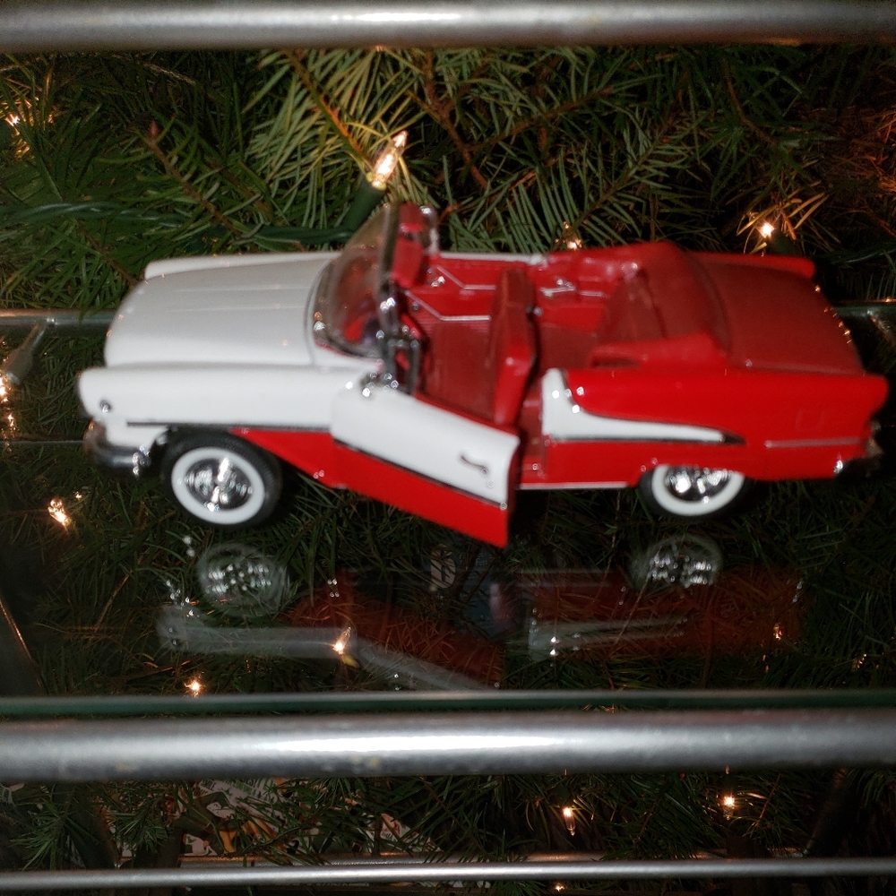 1:24 Oldsmobile Super 88 1955 22432 Detailed Welly G LGB Scale Diecast M…      c